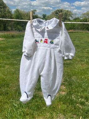 Fried Knit Creations vintage infant embroidered collared jumpsuit outfit Sz. 3mo